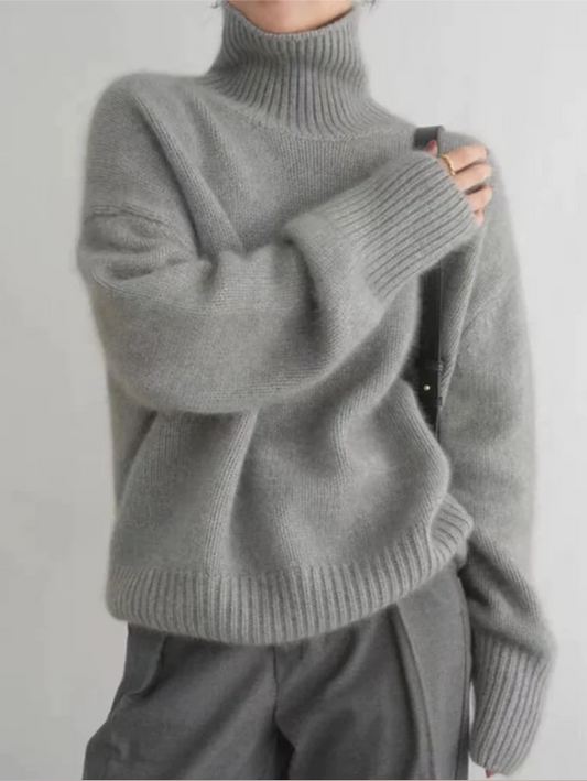 Maglione Oversize a Collo Alto in Maglia Morbida